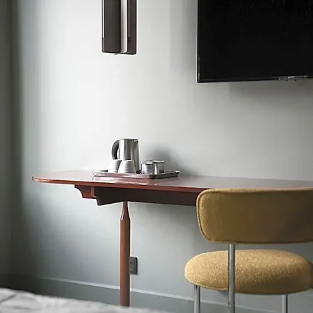 Отель Boutique Hans 4*