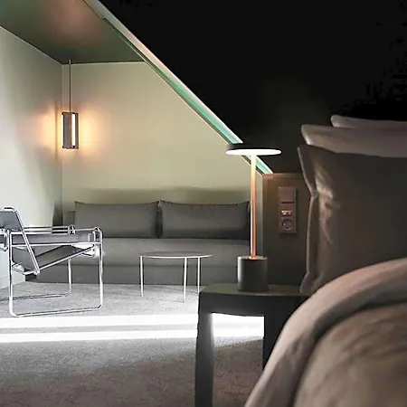 Boutique Hans Hotel 4*